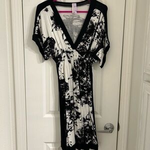 Unique black and white pine tree dress